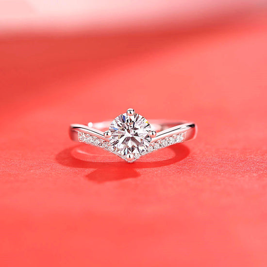 Elegant Moissan Ring
