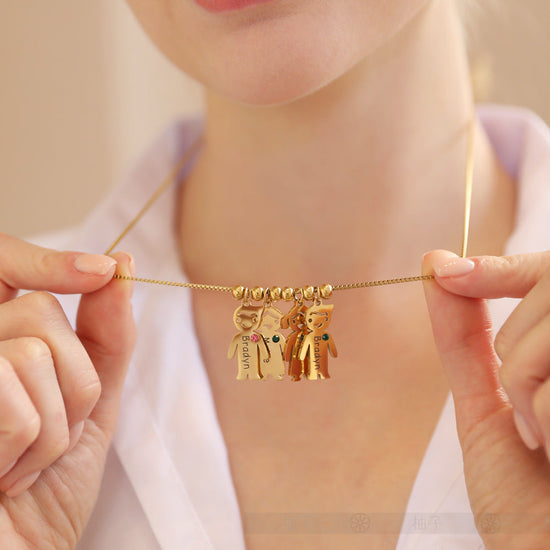 Custom Doll Diamond Engraved Kids Name Necklace showcasing personalized kids name necklace design with family love pendant.