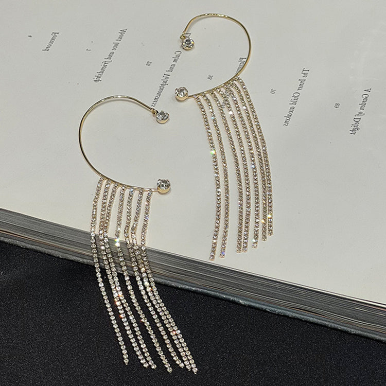 luxury drop tassel earrings featuring sparkling rhinestones and a modern design