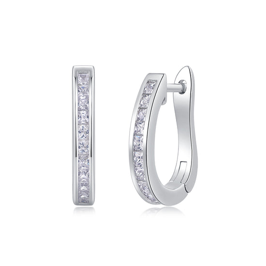 heart moissanite earrings