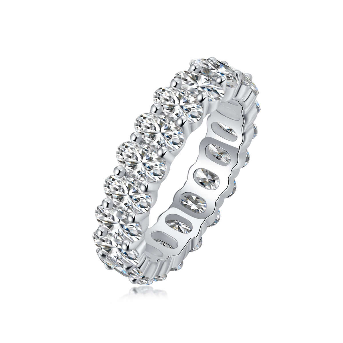Luo Shen - A Wedding Ring Set With Top-quality Egg-shaped Moissanite S925 Silver And Platinum-plated Diamond. The Ring Can Be Inspected With A Diamond Pen.